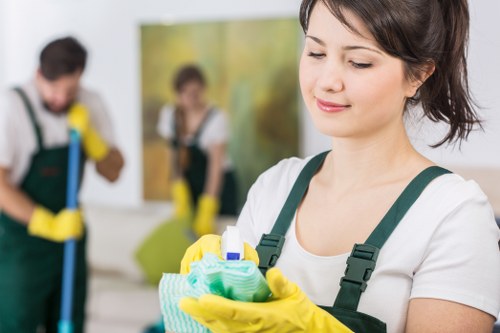 Closing a carpet cleaning complaint with a final response